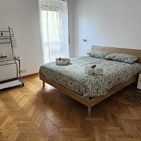 Domus Anna Apartamento *